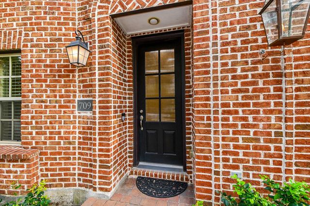 709 Delano Street, Houston, TX 77003