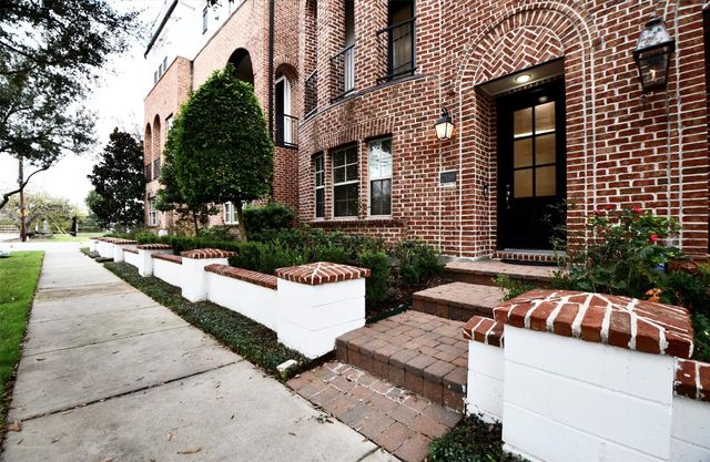 709 Delano Street, Houston, TX 77003