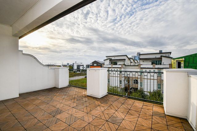 709 Delano Street, Houston, TX 77003