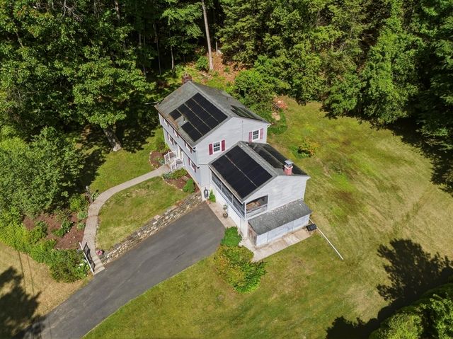 49 Country Way, Northampton, MA 01062