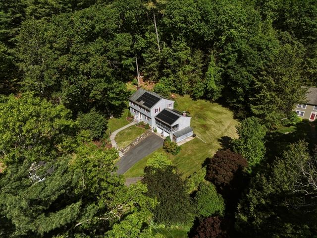 49 Country Way, Northampton, MA 01062