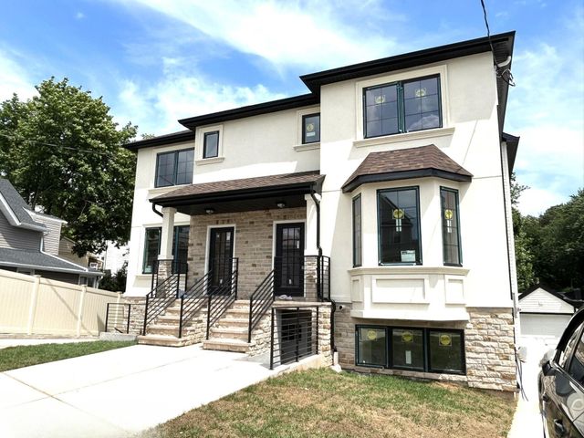 25 Marie Street, Staten Island, NY 10305