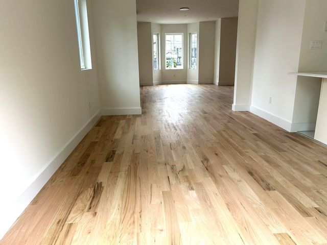 25 Marie Street, Staten Island, NY 10305
