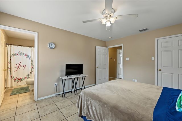 1322 Morris St, Corpus Christi, TX 78401
