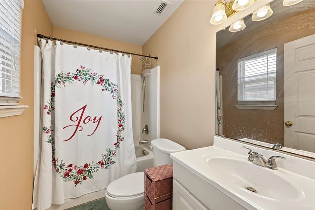 1322 Morris St, Corpus Christi, TX 78401