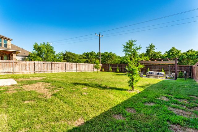 6925 Nutria RUN, Austin, TX 78744
