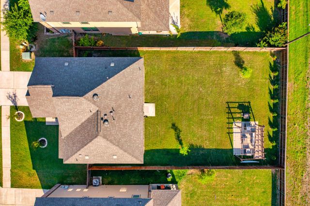 6925 Nutria RUN, Austin, TX 78744
