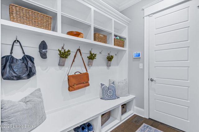 6416 Mistflower Cir, Prospect, KY 40059