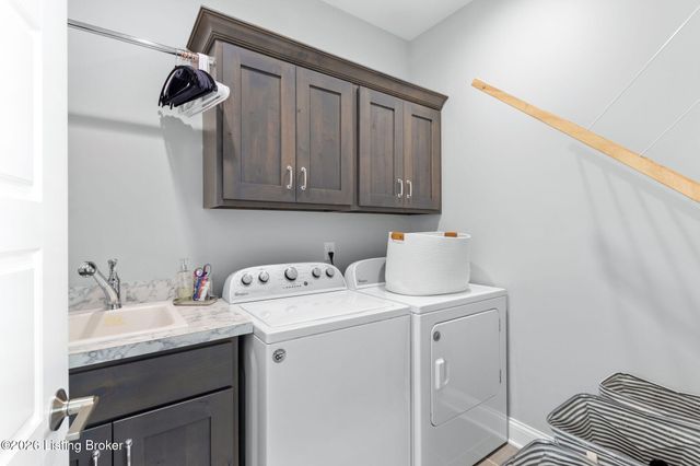 6416 Mistflower Cir, Prospect, KY 40059