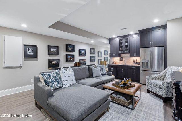 6416 Mistflower Cir, Prospect, KY 40059