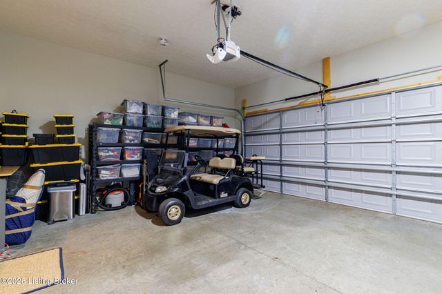 6416 Mistflower Cir, Prospect, KY 40059