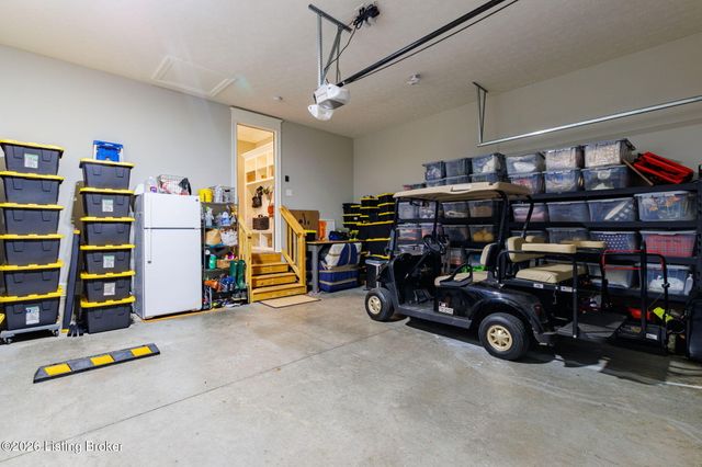 6416 Mistflower Cir, Prospect, KY 40059