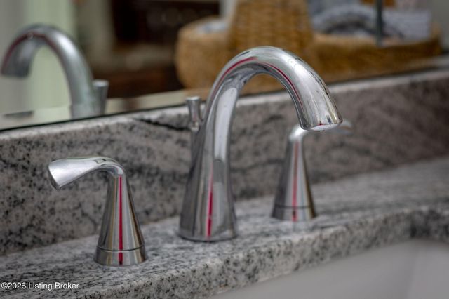 6416 Mistflower Cir, Prospect, KY 40059