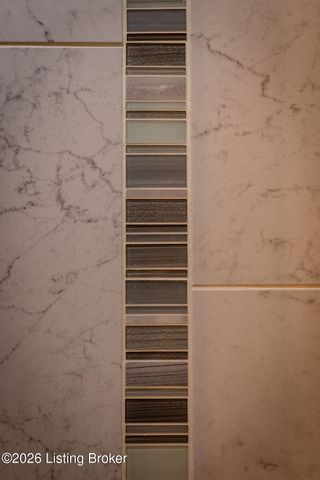 6416 Mistflower Cir, Prospect, KY 40059