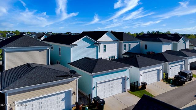 6416 Mistflower Cir, Prospect, KY 40059