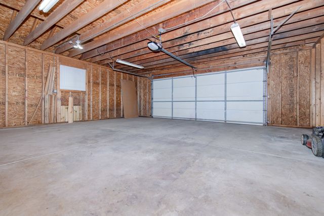 511 ARMSTRONG Street, Morris, IL 60450