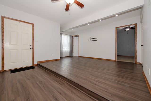 511 ARMSTRONG Street, Morris, IL 60450