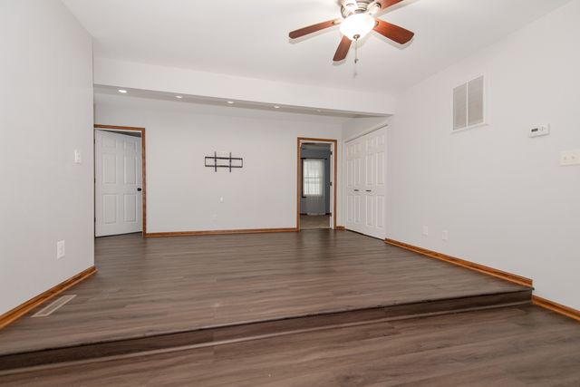 511 ARMSTRONG Street, Morris, IL 60450