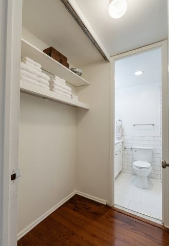 2400 N Lakeview Avenue 602, Chicago, IL 60614