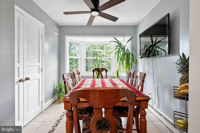 8261 TAUNTON PL, Springfield, VA 22152
