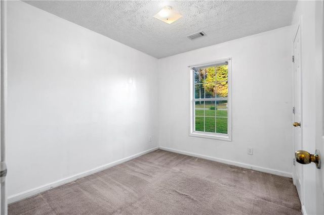 3504 Freeport Drive, Flowery Branch, GA 30542