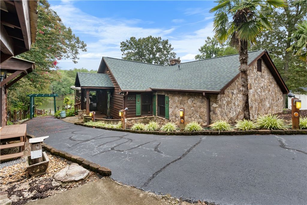 801 Mcfalls Circle, Anderson, SC 29621