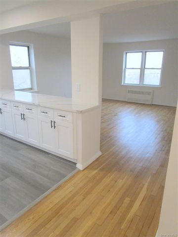 255 Bronx River Road 7L, Yonkers, NY 10704