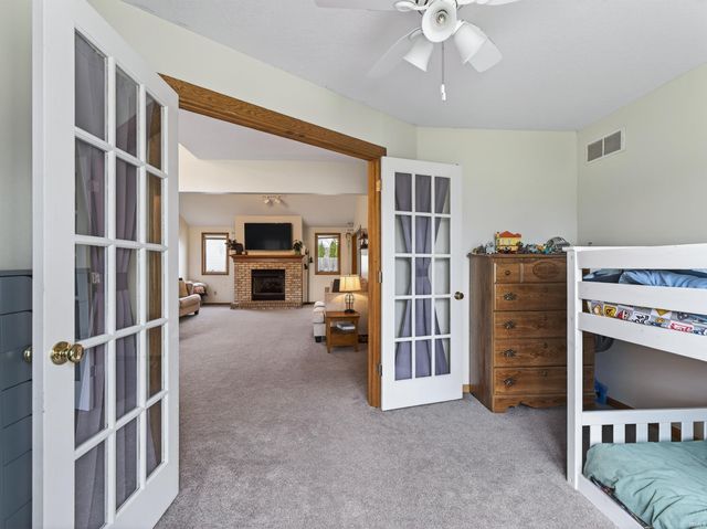 11203 Glenbarr Drive, Fort Wayne, IN 46818