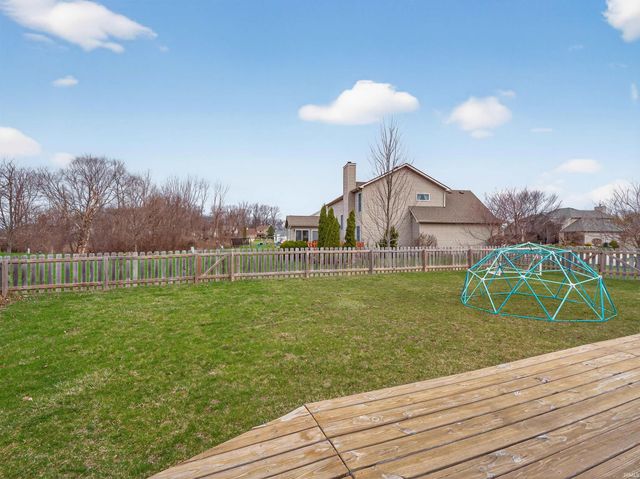 11203 Glenbarr Drive, Fort Wayne, IN 46818