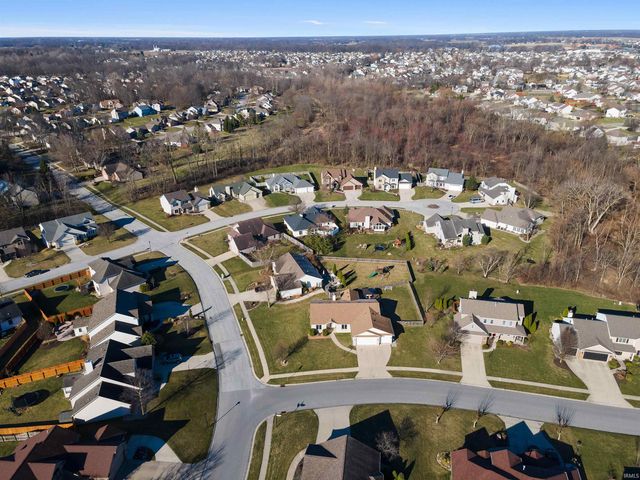 11203 Glenbarr Drive, Fort Wayne, IN 46818