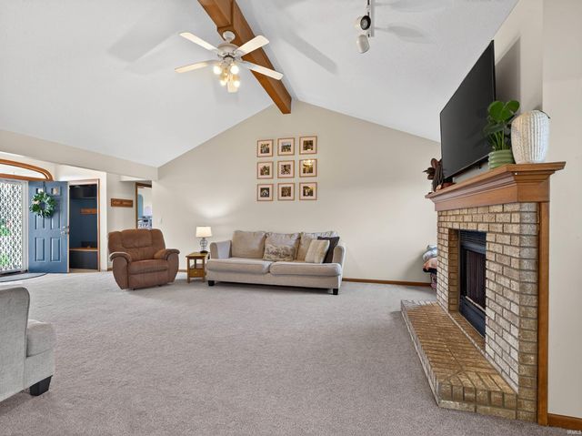 11203 Glenbarr Drive, Fort Wayne, IN 46818