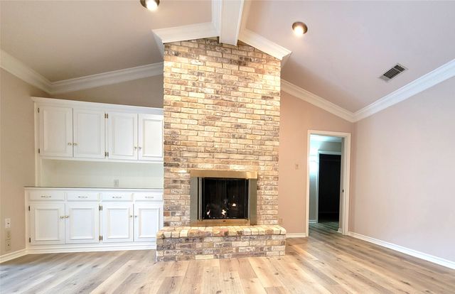6821 Ledyard Drive, Dallas, TX 75248