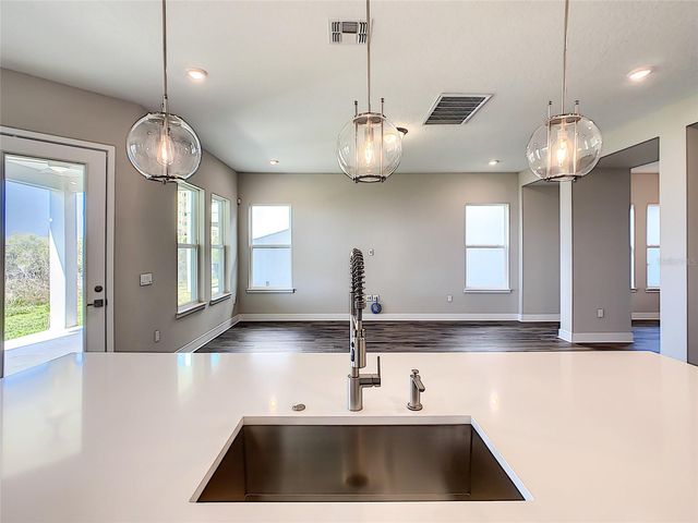 7542 ALPINE BUTTERFLY LANE, Orlando, FL 32819