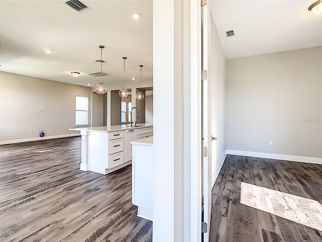 7542 ALPINE BUTTERFLY LANE, Orlando, FL 32819