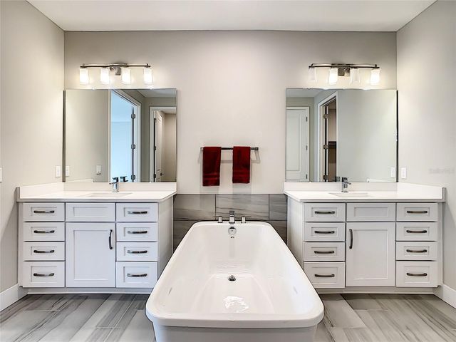 7542 ALPINE BUTTERFLY LANE, Orlando, FL 32819