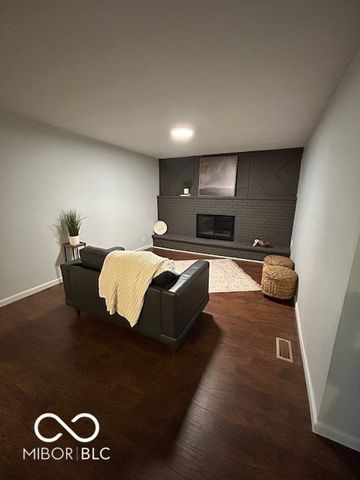 6805 E County Road 100 S, Avon, IN 46123