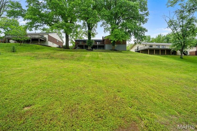 5339 Autumnwinds Drive, Oakville, MO 63129