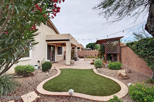 446 W Calle Cajeta, Sahuarita, AZ 85629