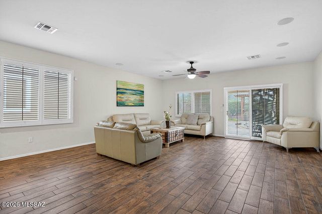 446 W Calle Cajeta, Sahuarita, AZ 85629