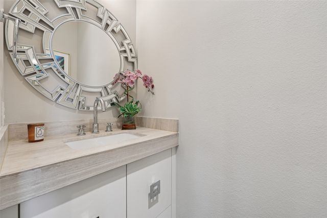 5610 Longview Street, Dallas, TX 75206