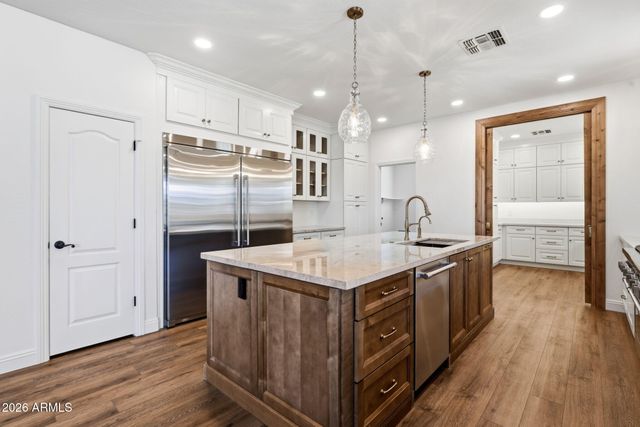 3829 E PACKARD Drive, Gilbert, AZ 85298