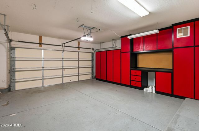 3829 E PACKARD Drive, Gilbert, AZ 85298
