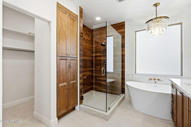 3829 E PACKARD Drive, Gilbert, AZ 85298