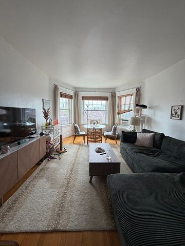 520 Beacon 6D, Boston, MA 02116