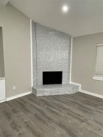 10606 Hoyte Drive, Houston, TX 77031