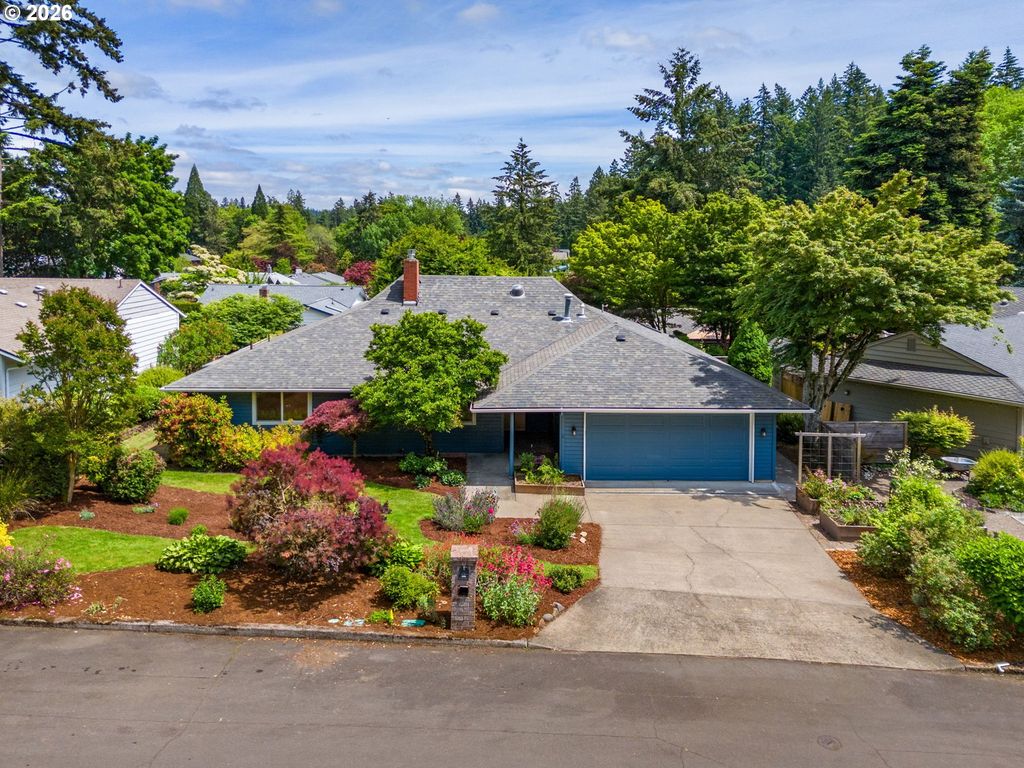 8450 Sw 89TH Ave, Portland, OR 97223