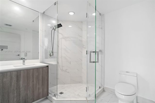 801 S Miami Ave 3704, Miami, FL 33130