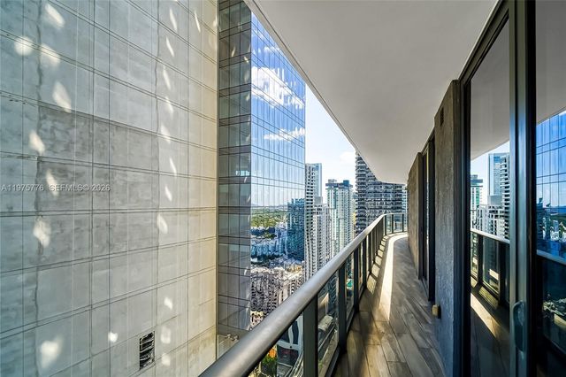 801 S Miami Ave 3704, Miami, FL 33130