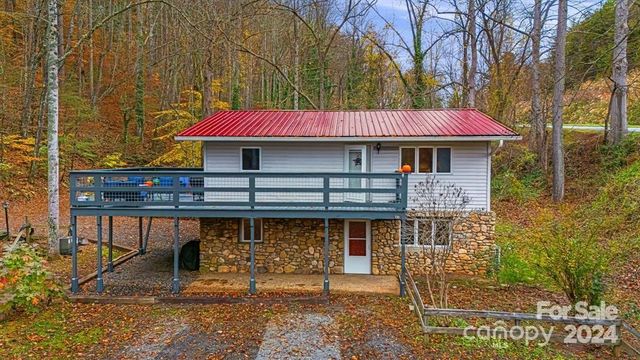 730 Silver Mill Road, Marshall, NC 28753