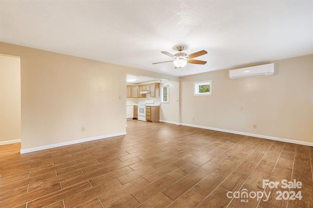 730 Silver Mill Road, Marshall, NC 28753